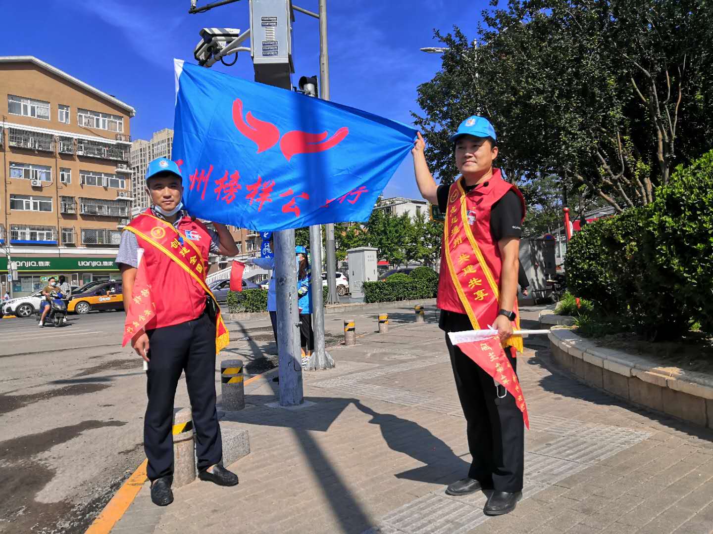 <strong>插骚女小穴视频在线观看</strong>